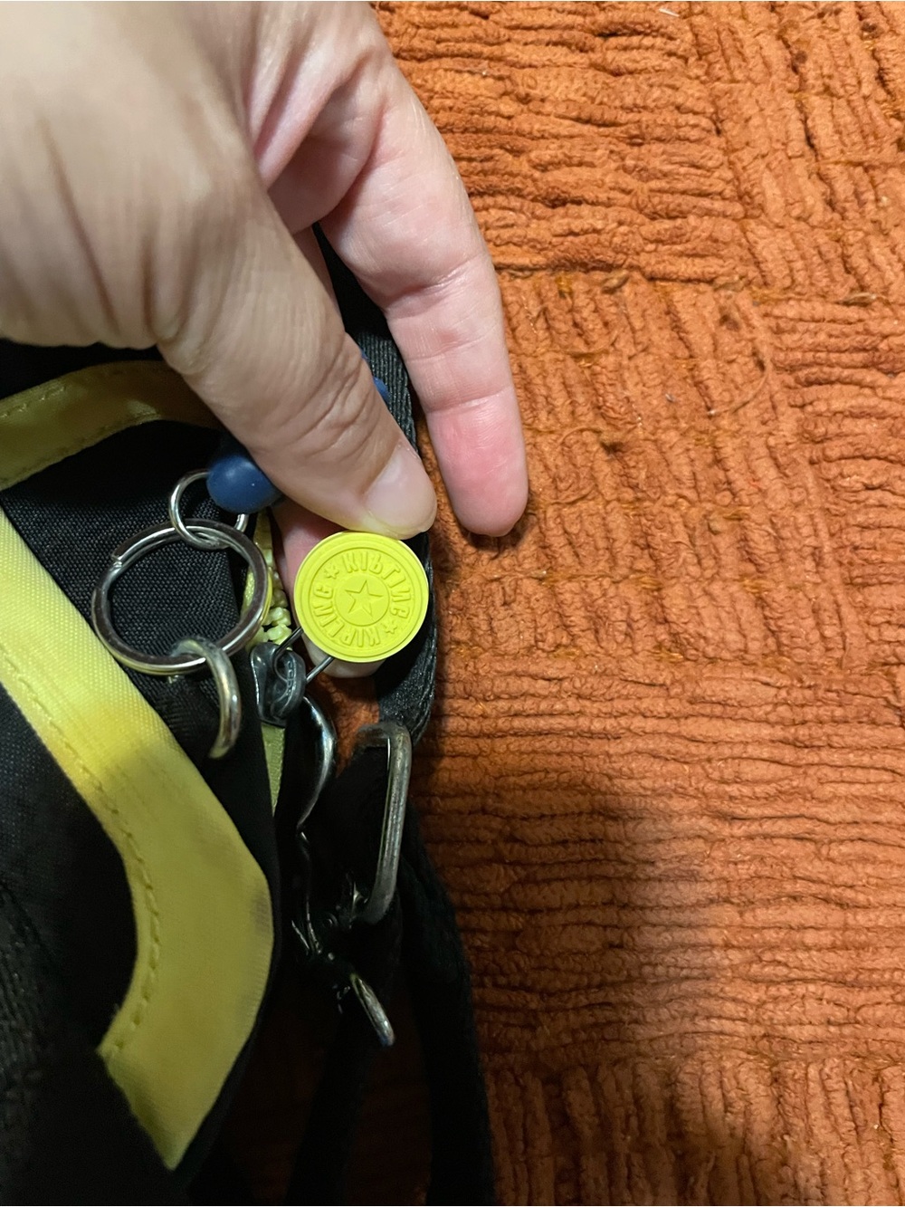 Kipling Lilanna Black and Yellow Lunch Bag - Picture 8 of 9